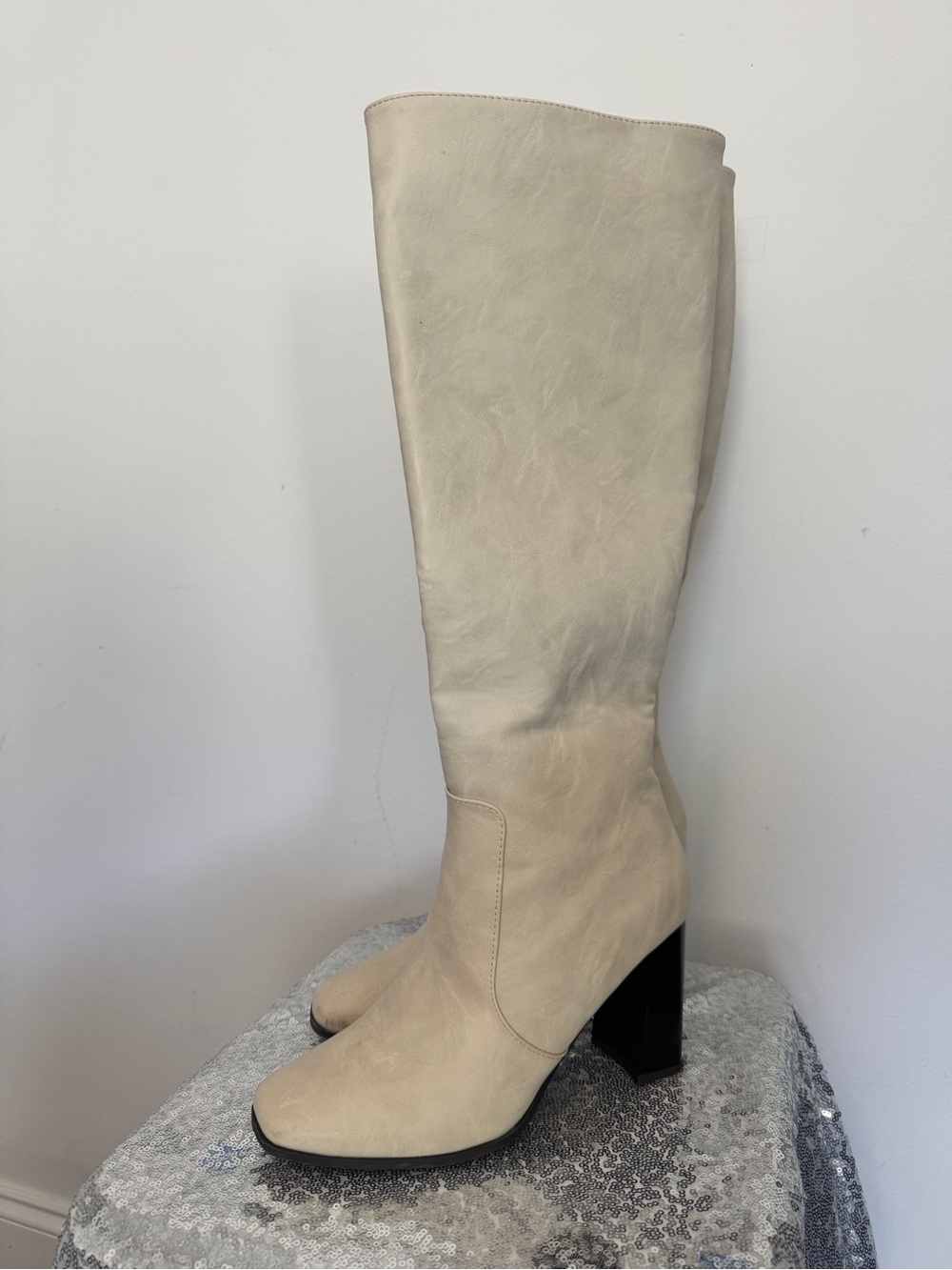 Neutral Knee-High Block Heel Boots - Cream